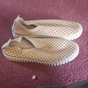Ilse Jacobsen Cream Perforated Mules